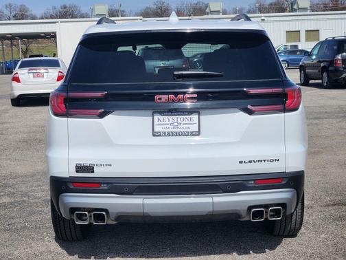 Summit White 2025 GMC Acadia FWD Elevation