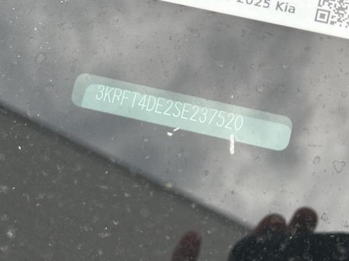 Snow White Pearl 2025 Kia K4 LXS