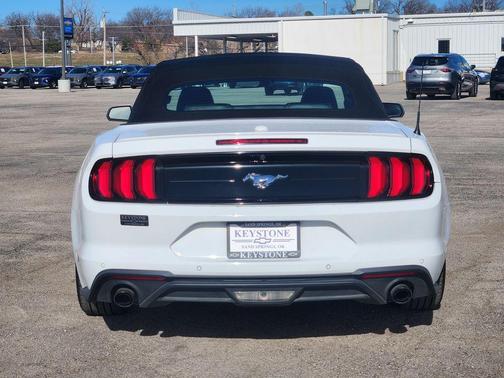 2023 Ford Mustang EcoBoost Premium