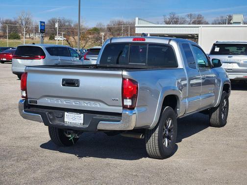 2023 Toyota Tacoma SR5