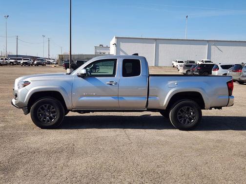 2023 Toyota Tacoma SR5