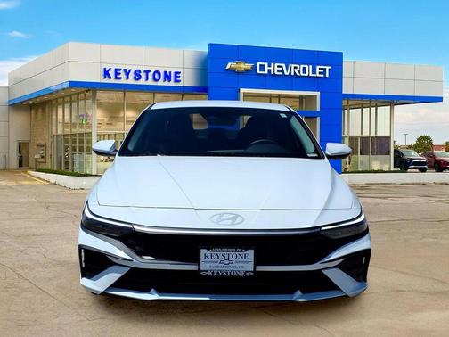 Serenity White Pearl 2026 Hyundai ELANTRA SE