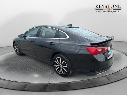 2025 Chevrolet Malibu FWD RS