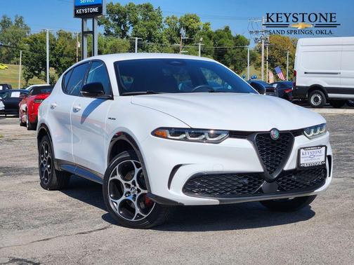 2024 Alfa Romeo Tonale Veloce EAWD