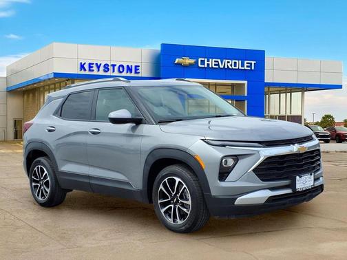 Sterling Gray Metallic 2025 Chevrolet Trailblazer LT