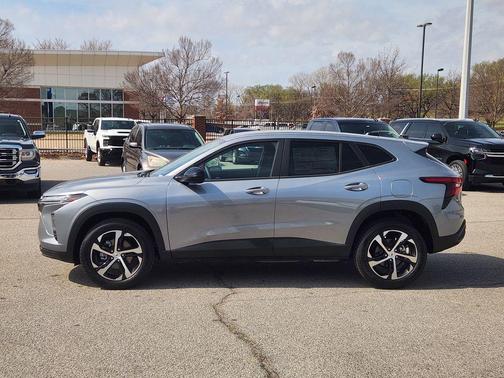 2026 Chevrolet Trax FWD 1RS