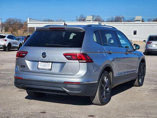 2024 Volkswagen Tiguan 2.0T SE