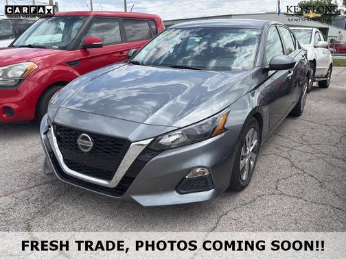 Gun Metallic 2022 Nissan Altima S FWD