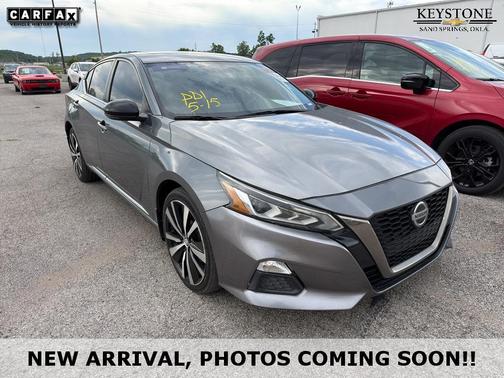 Gun Metallic 2019 Nissan Altima 2.5 SR