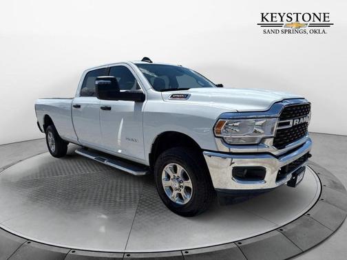 2024 RAM 2500 Big Horn Crew Cab 4x4 8' Box