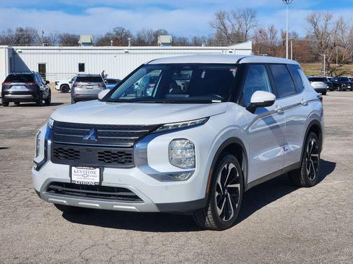 2024 Mitsubishi Outlander SE 2.5 2WD