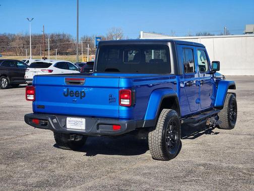 2021 Jeep Gladiator Willys 4x4