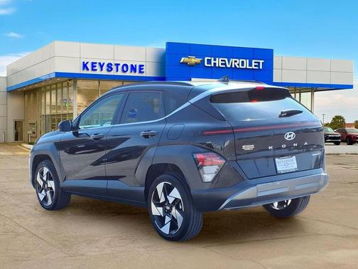 Abyss Black Pearl 2024 Hyundai KONA Limited