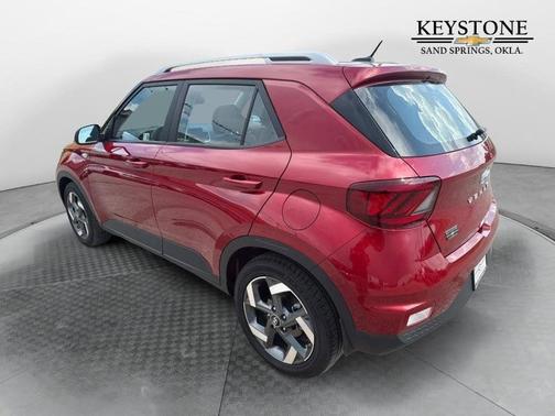 2024 Hyundai VENUE Limited