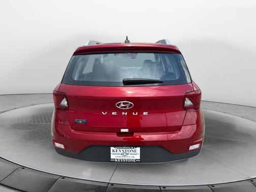 2024 Hyundai VENUE Limited