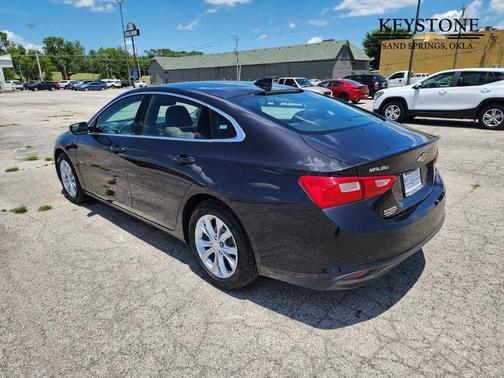 2023 Chevrolet Malibu FWD 1LT