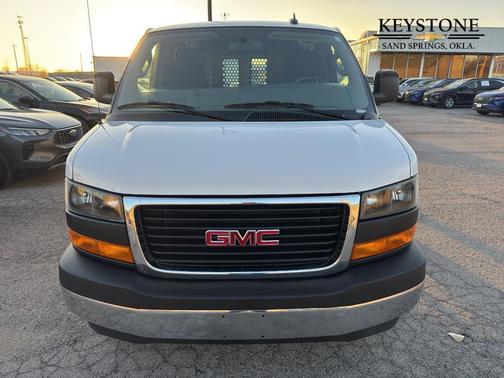2024 GMC Savana 2500 Work Van