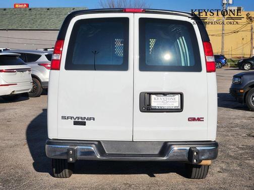 2024 GMC Savana 2500 Work Van