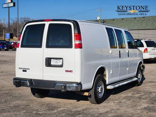 2024 GMC Savana 2500 Work Van