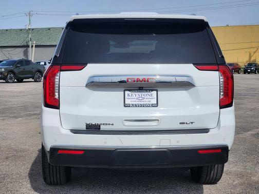 2024 GMC Yukon XL SLT