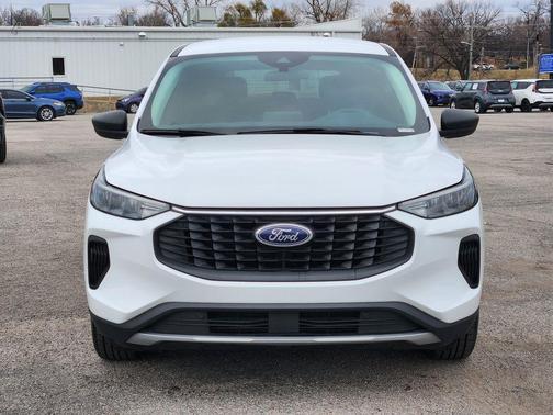 Oxford White 2024 Ford Escape Active