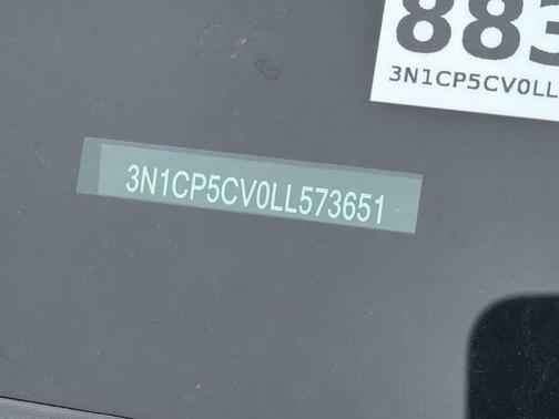 Super Black 2020 Nissan Kicks SV