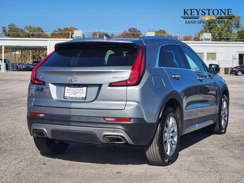 2023 Cadillac XT4 Premium Luxury