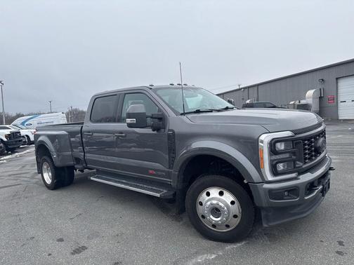 2023 Ford F-450 Lariat