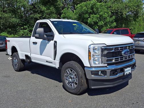 2025 Ford F-350 XLT
