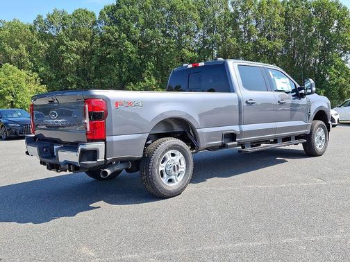 2026 Ford F-350 XLT
