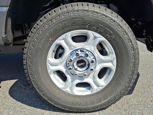 2026 Ford F-350 XLT