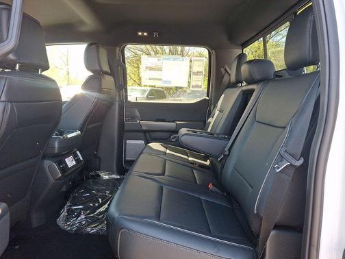 Oxford White 2026 Ford F-150 Lariat