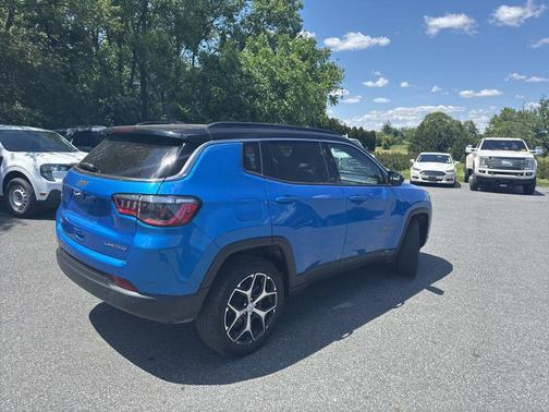 Hydro Blue Pearlcoat 2024 Jeep Compass Limited