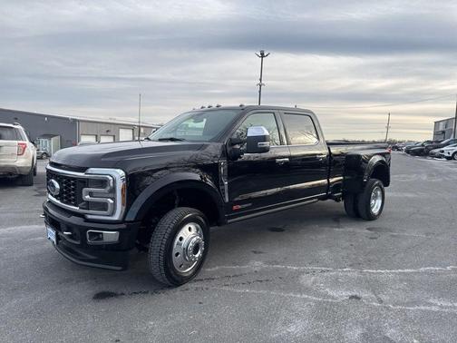 2024 Ford F-450 Platinum