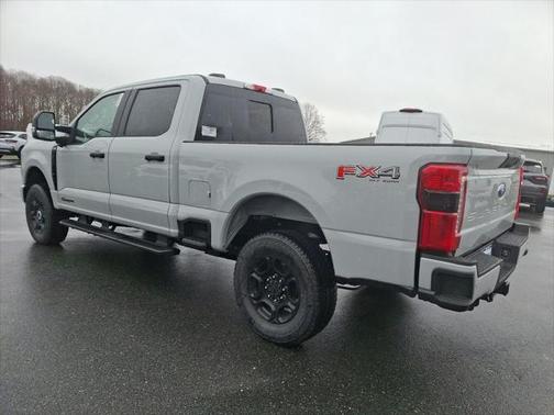 2025 Ford F-250 XL