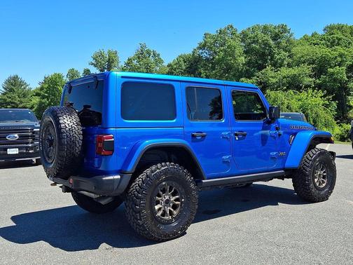 Hydro Blue Pearlcoat 2023 Jeep Wrangler Rubicon 392