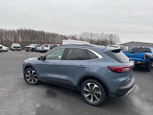 2024 Ford Escape Platinum