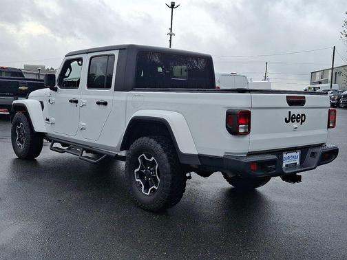 2022 Jeep Gladiator Altitude 4x4
