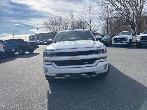2017 Chevrolet Silverado 1500 2LT