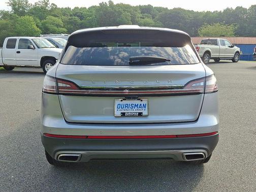 2022 Lincoln Nautilus Standard