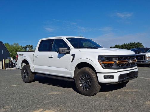 Oxford White 2025 Ford F-150 Tremor