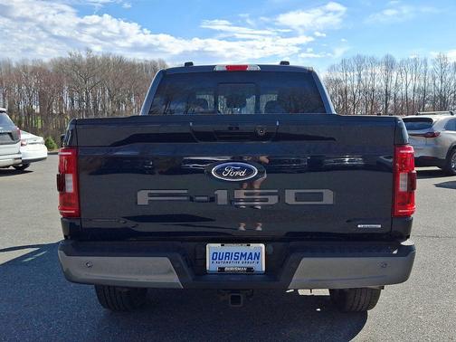Antimatter Blue Metallic 2023 Ford F-150 XLT