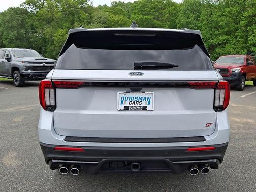 Space White Metallic 2026 Ford Explorer ST