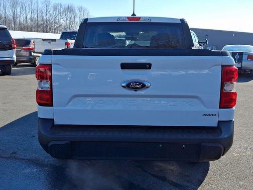 2022 Ford Maverick XL