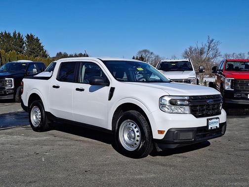 2022 Ford Maverick XL