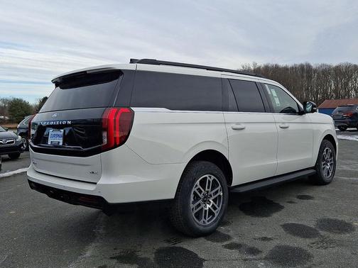 2026 Ford Expedition Max Active 4x4