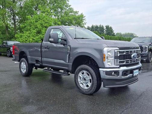 2025 Ford F-350 XLT