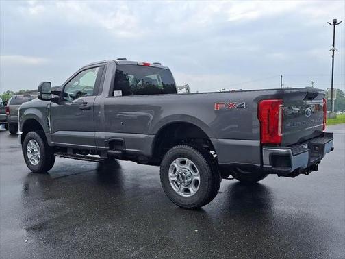2025 Ford F-350 XLT