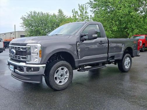2025 Ford F-350 XLT
