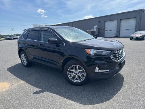 Agate Black Metallic 2022 Ford Edge SEL